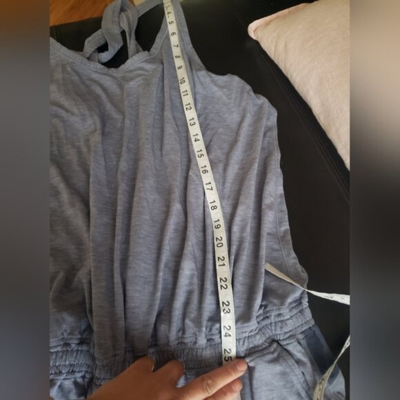 Underarmor Jumpsuit XXL - Picture 8 of 11